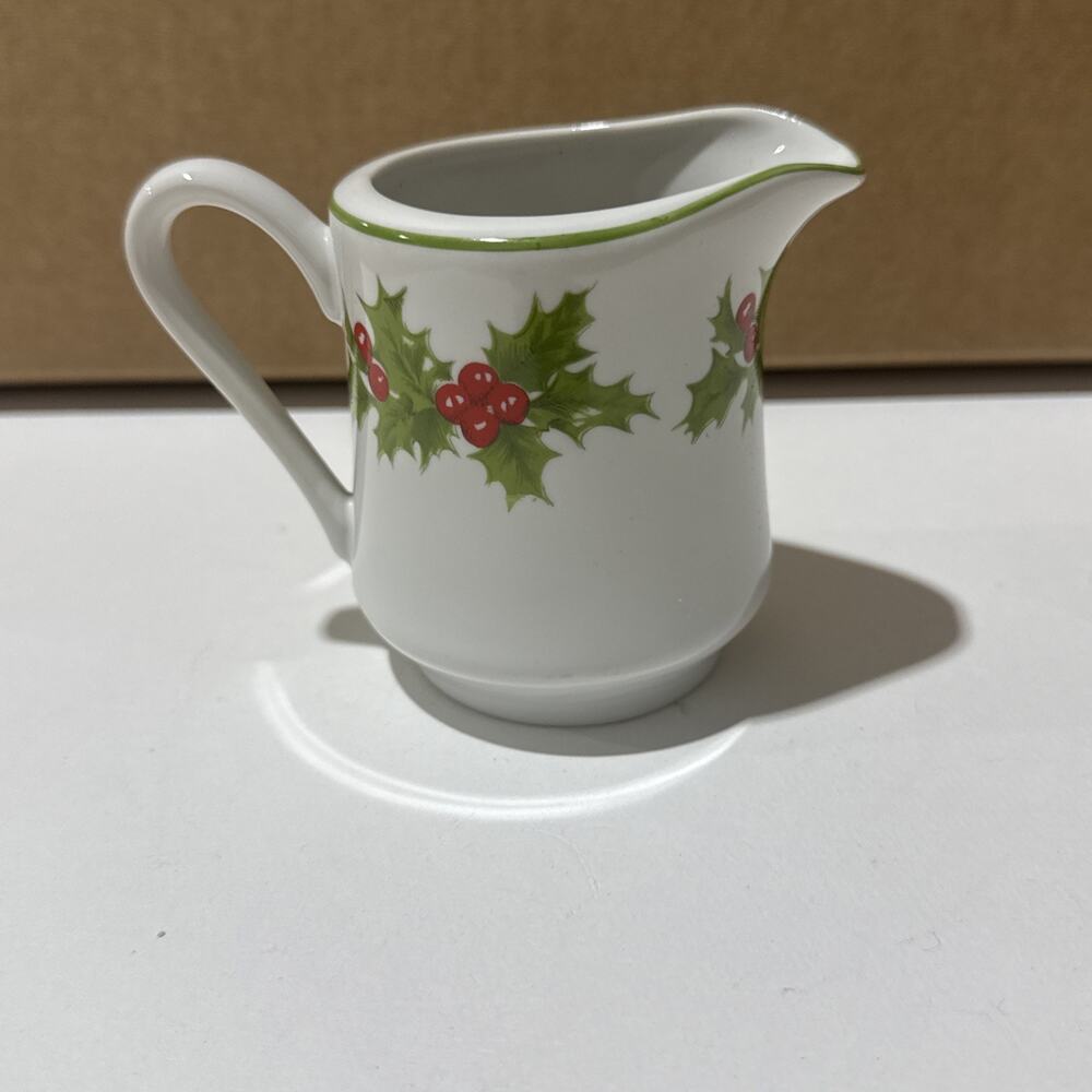 Schmidt Porcelana Brazil Christmas Holly Berry Creamer Replacement Piece
